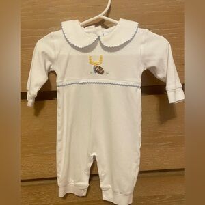 Little English crochet play suit